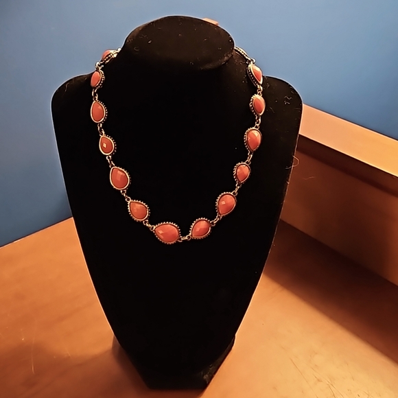 Teardrop orange stone necklace - Picture 2 of 2